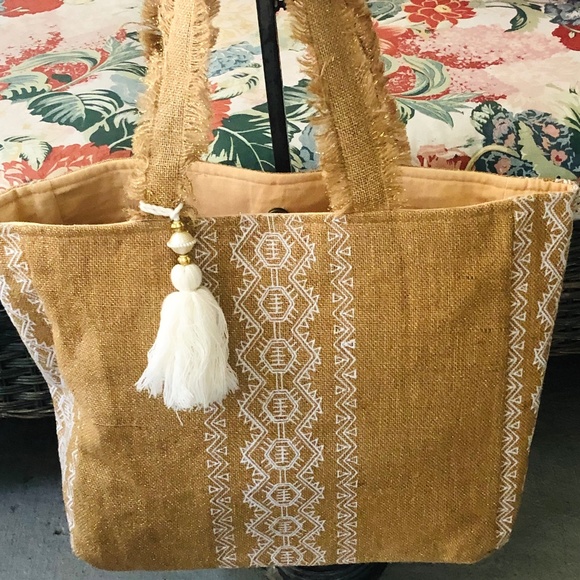 Ranees Handbags - JUTE TOTE BAG ⭐️Bohemian Vibe Summer NAT/Wht Embroidered Design ⭐️Tassel NWT